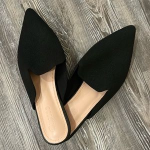 Women’s Flats